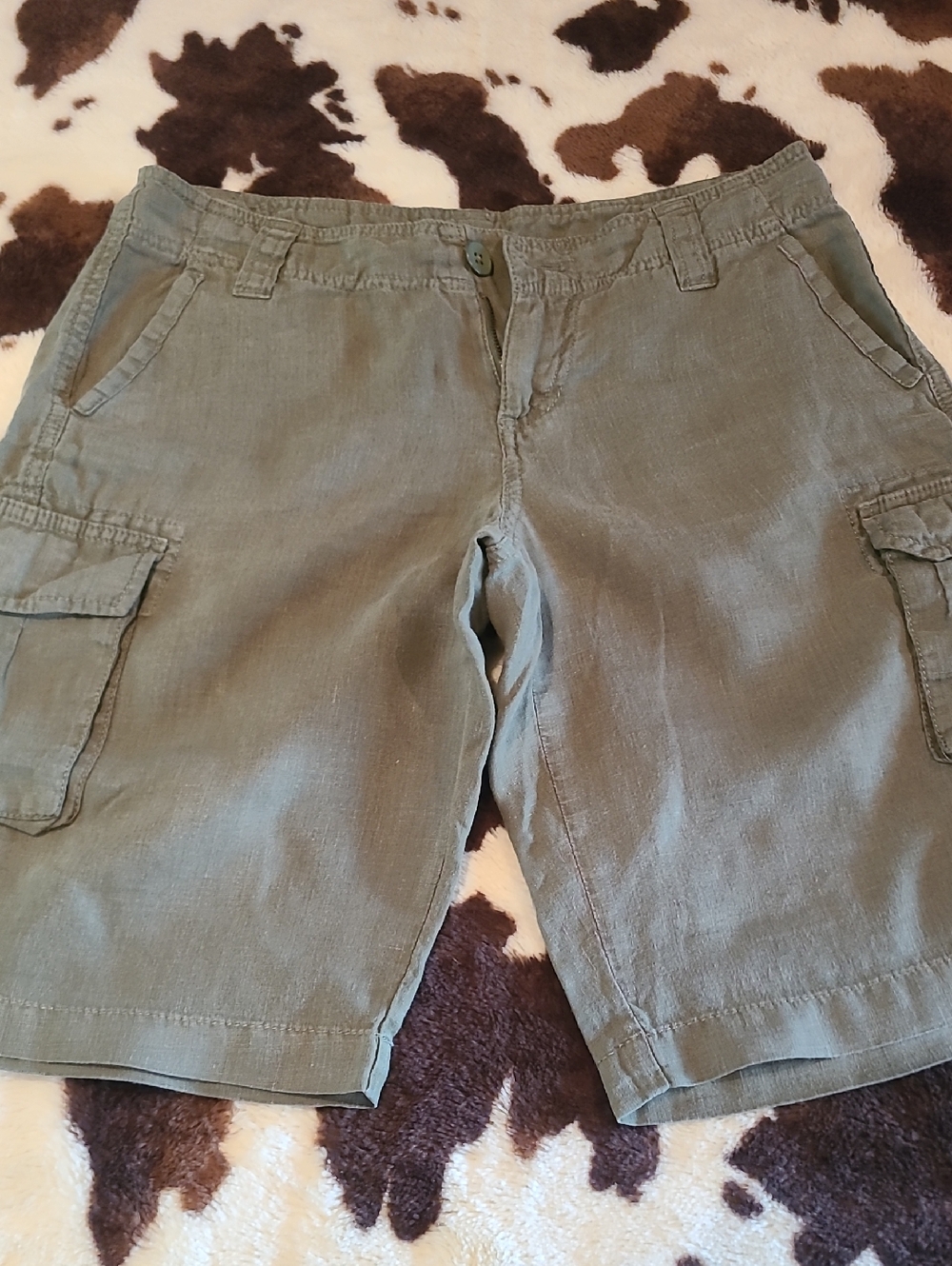 GAP Olive Green Cargo Shorts